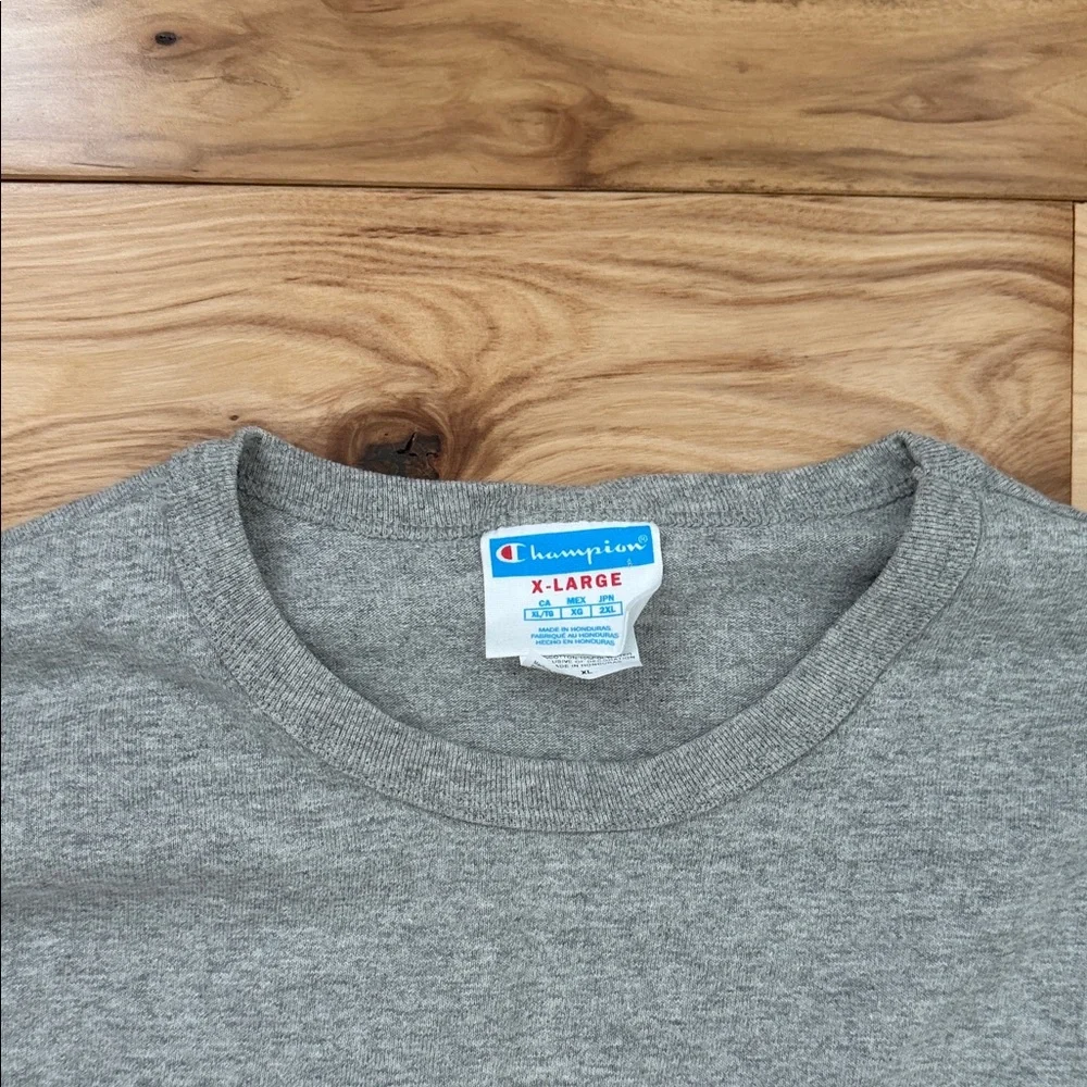 Champion Heather Gray Logo Long Sleeve Tee Men’s XL NEW - Picture 2 of 6